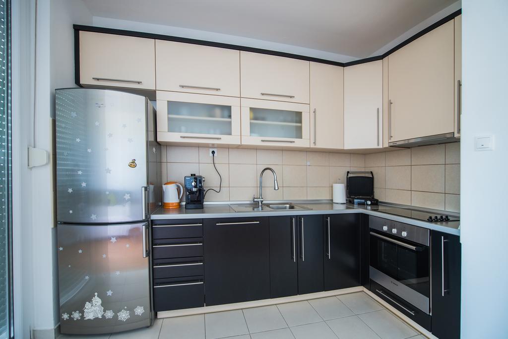 Apartment Dominik Podstrana Luaran gambar