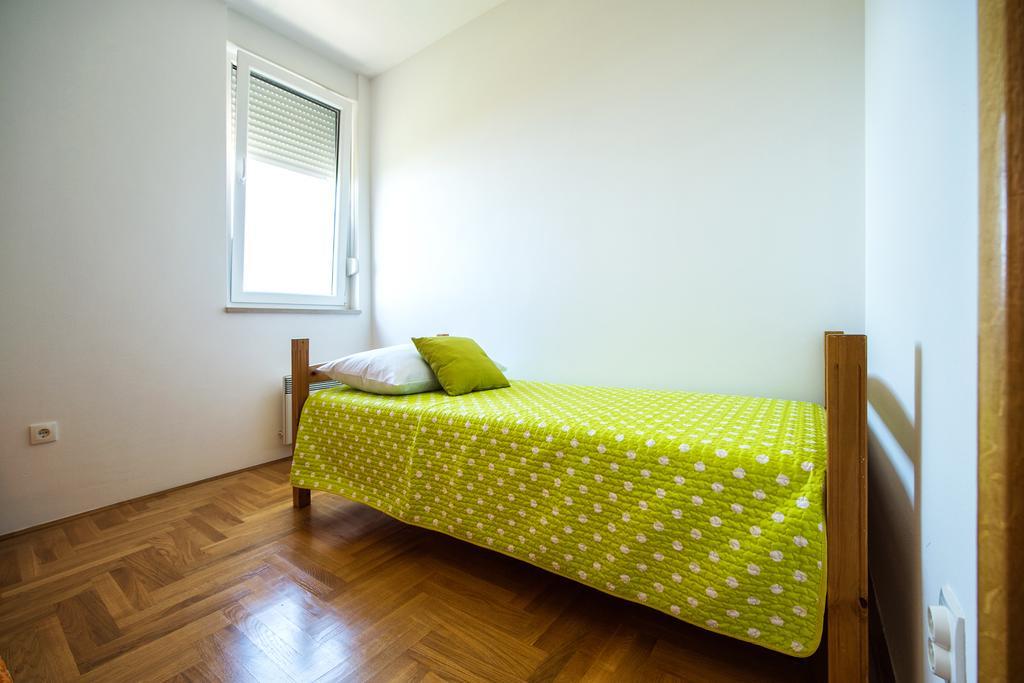Apartment Dominik Podstrana Luaran gambar