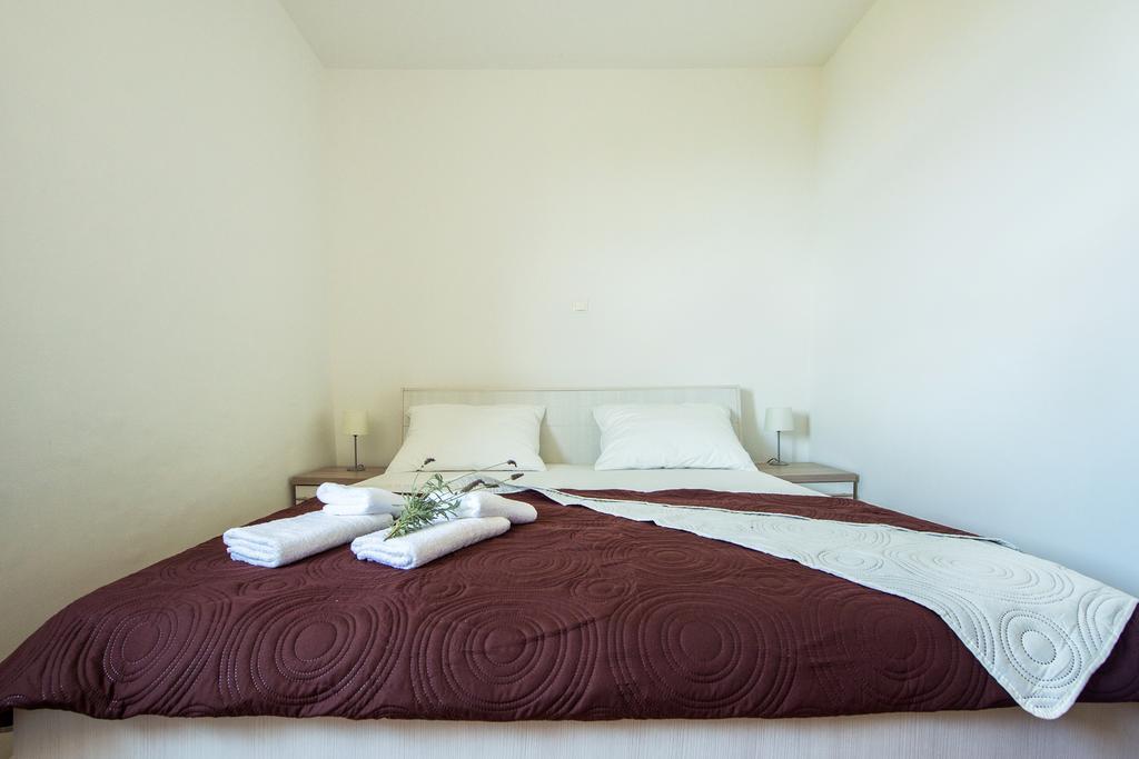 Apartment Dominik Podstrana Luaran gambar